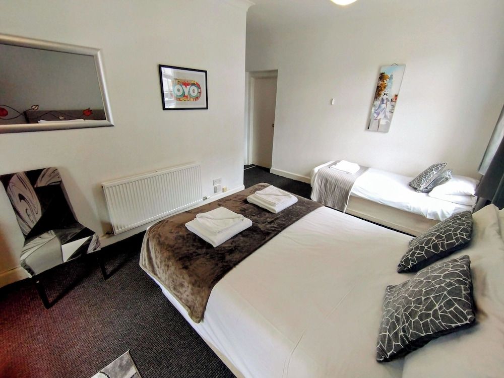 Family Room (Standard, for 3)