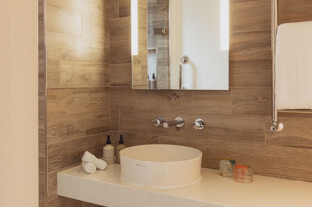 No.15 by GuestHouse, Bath Room (Bigger Guest Room) 6