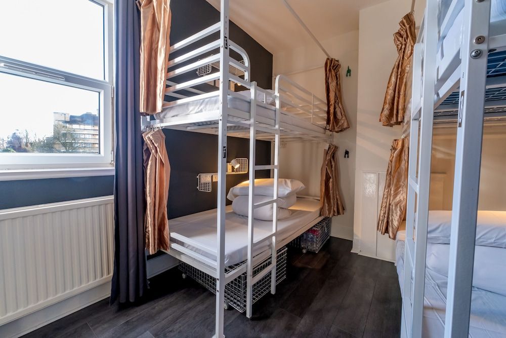 undefined Book a Bed Hostels 9
