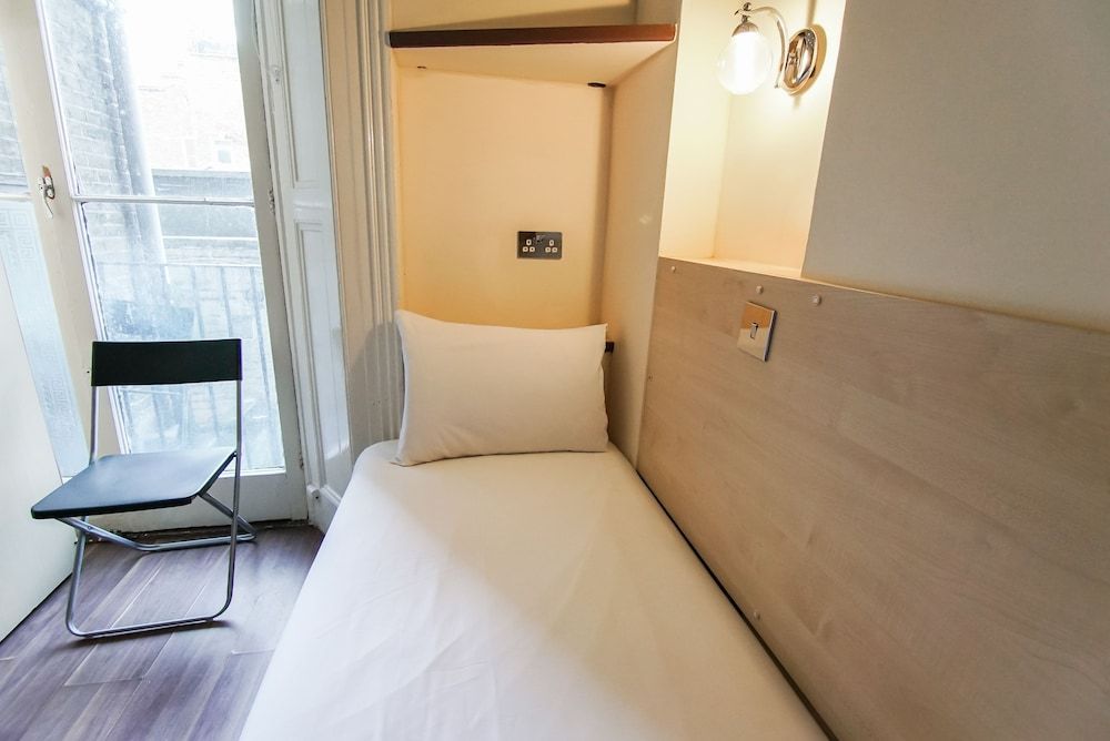 undefined Tony's House Hotel 7