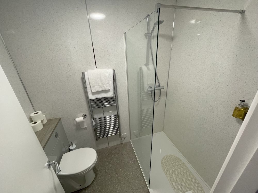 Manor Hotel Standard Double Room, 1 Double Bed, City View 4