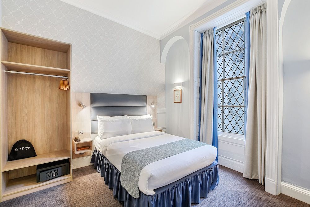 Judd Hotel Double Room 4