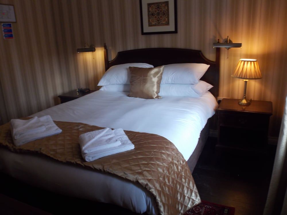 The Mountford Hotel - Free Parking Standard Double Room