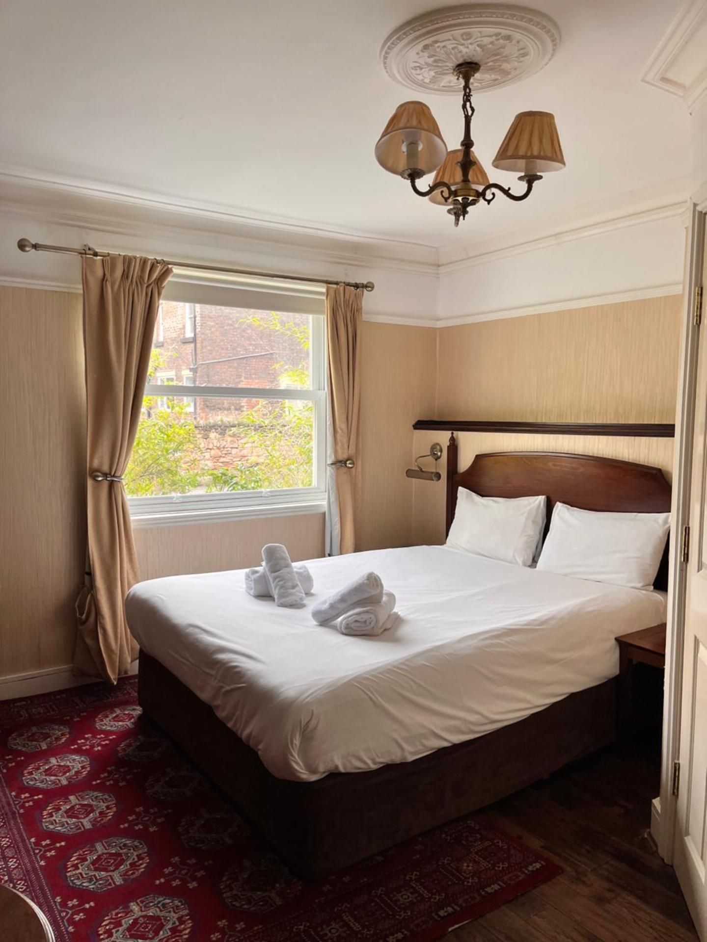 The Mountford Hotel - Free Parking Standard Double Room 2