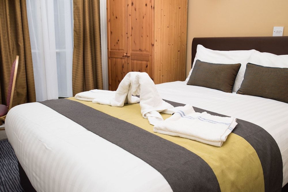 undefined Rose Court Hotel 4