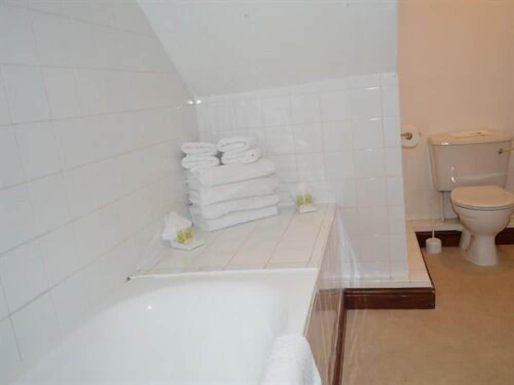 Family Room, Ensuite