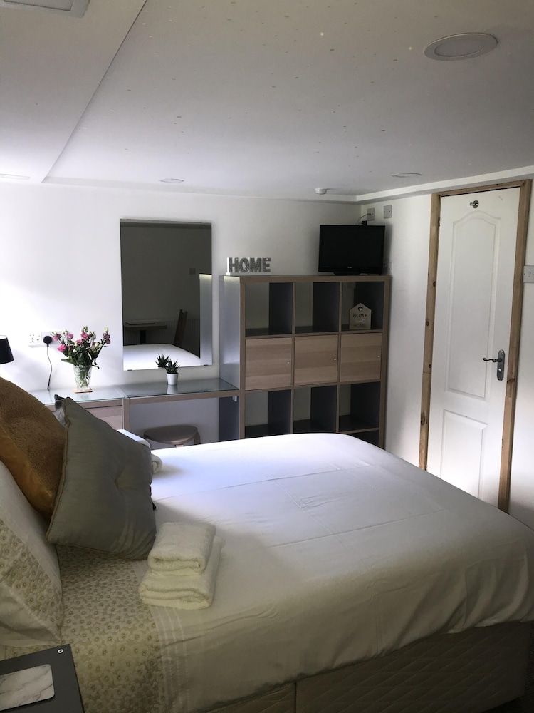 Barton Gate Farm Guesthouse Premium Suite, Ensuite, Courtyard View (Room 6/7) 6