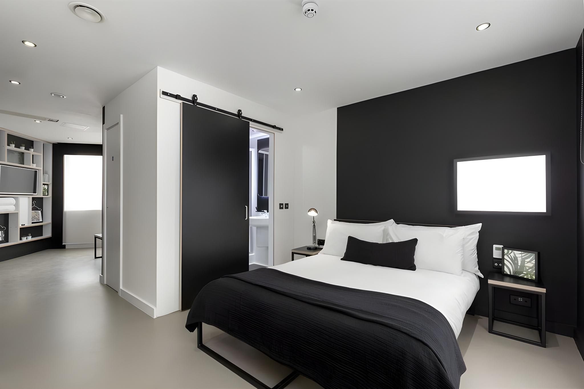 undefined Kip Hotel 6