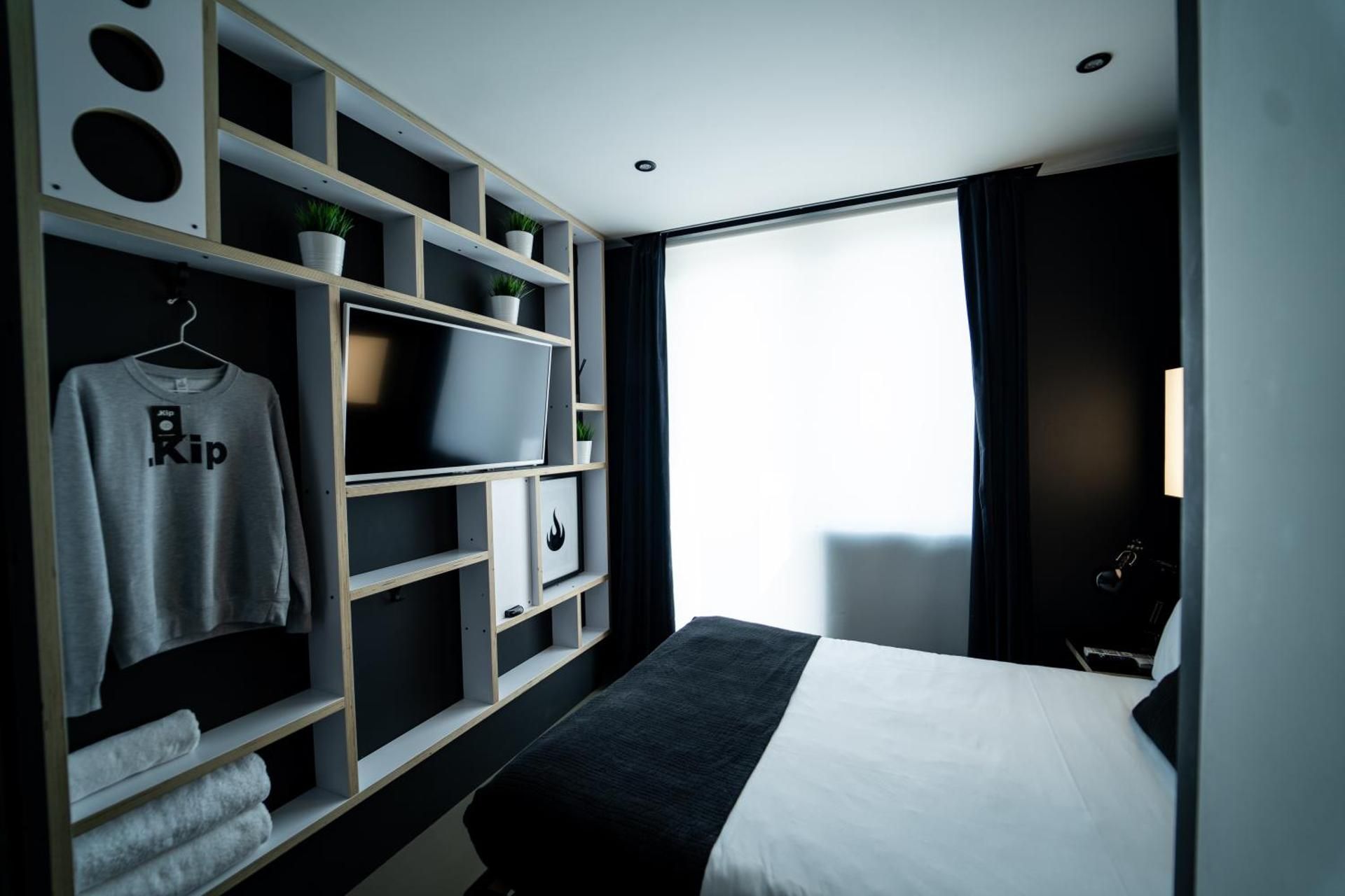 undefined Kip Hotel 3