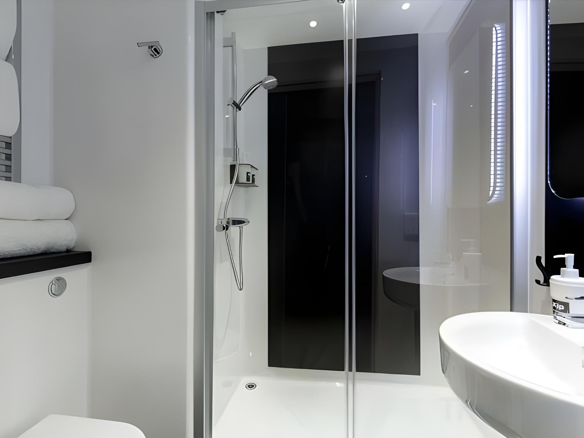 undefined Kip Hotel 9