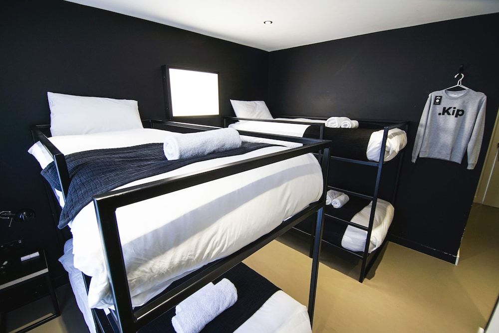 Kip Hotel Quadruple Room 2