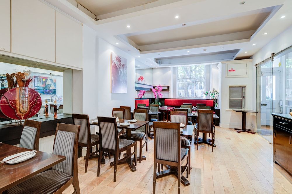 undefined Admiral Hotel at Park Avenue 6