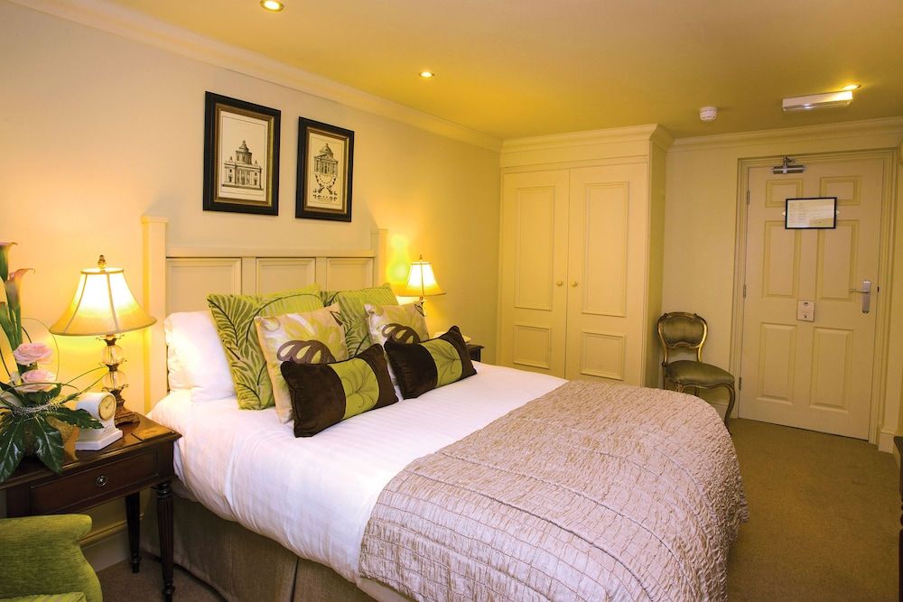 Whitley Hall Hotel Standard Double Room, 1 Double Bed 2