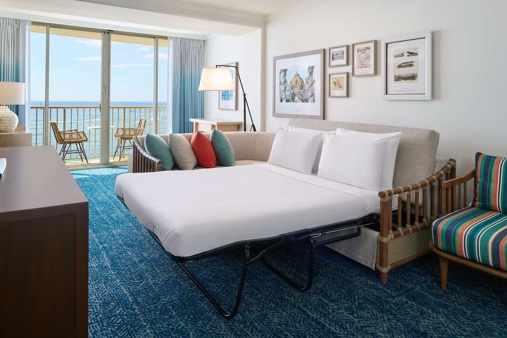 Club Suite, 1 King Bed with Sofa bed, Oceanfront