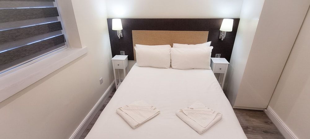 Deluxe Apartment, 2 Bedrooms, Kitchen (sleeps 5)