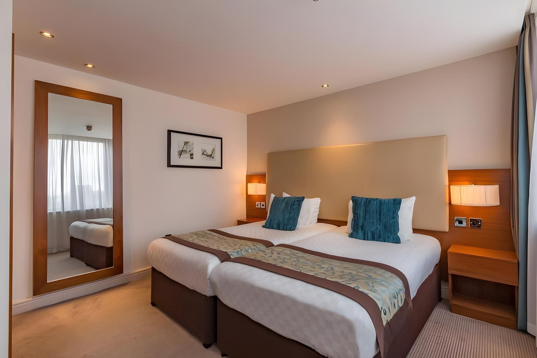 Deluxe Twin Room