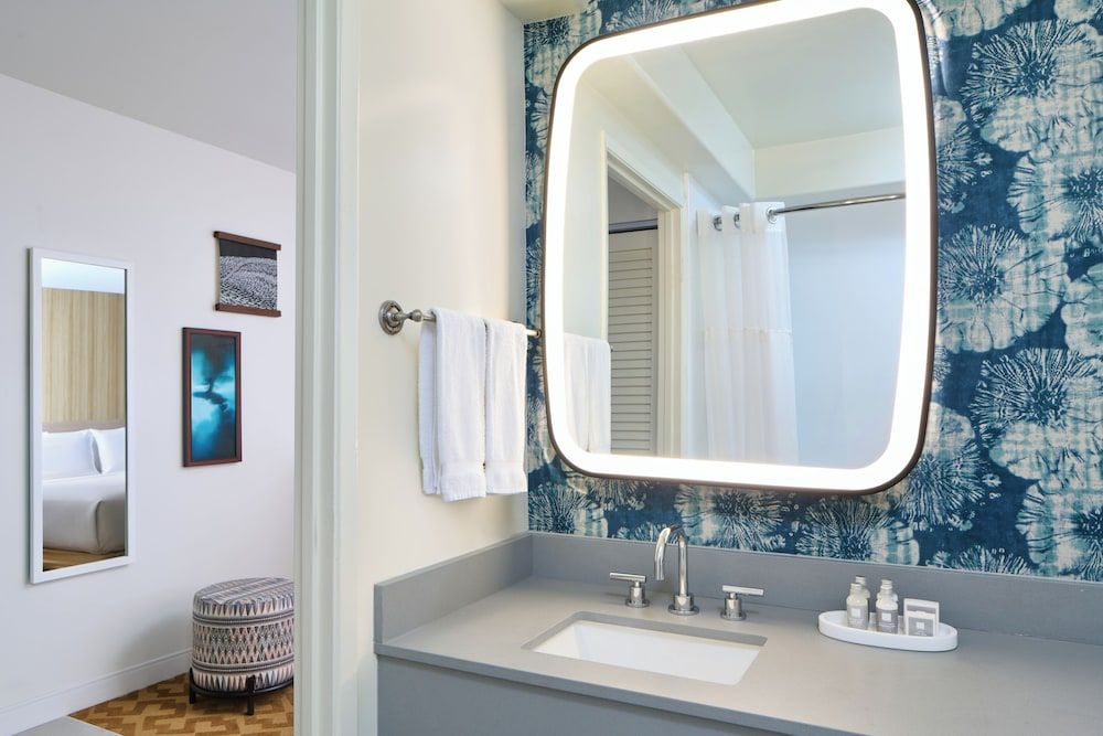 Waikiki Malia Standard 2 Doubles 4