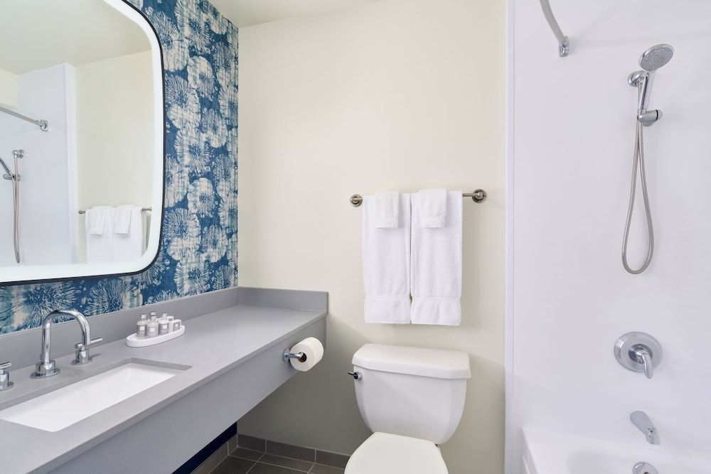 Waikiki Malia Standard 2 Doubles 2