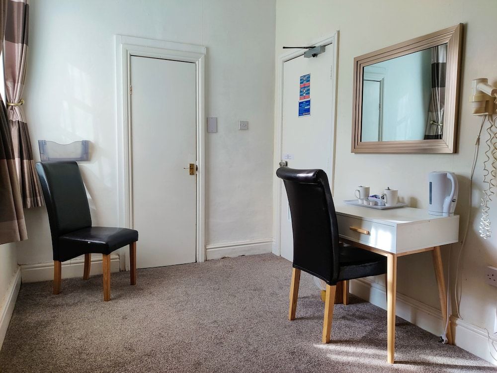 Wentworth House Hotel Standard Double Room, 1 Double Bed 24