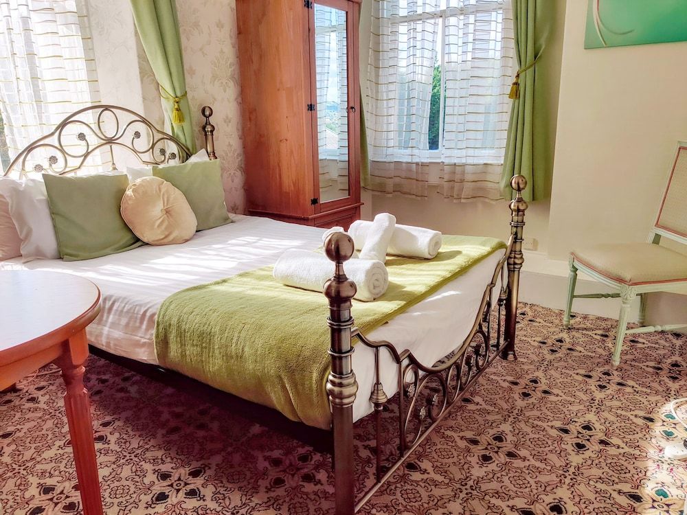 Wentworth House Hotel Standard Double Room, 1 Double Bed 6