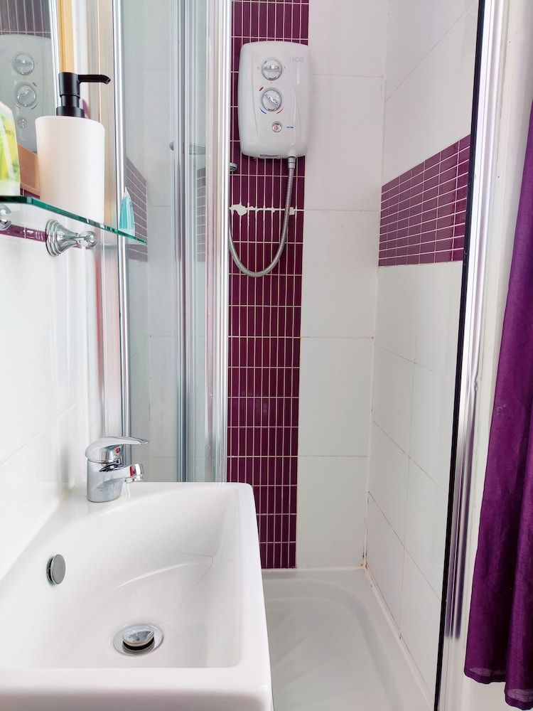 Wentworth House Hotel Standard Double Room, 1 Double Bed 18