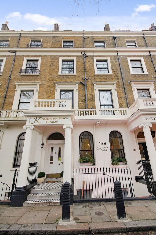 undefined Kingsway Park Hotel at Park Avenue 5