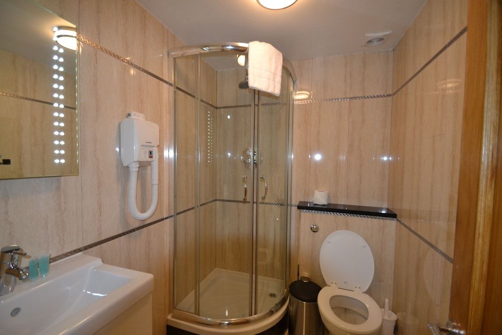 undefined Paddington Apartments 6