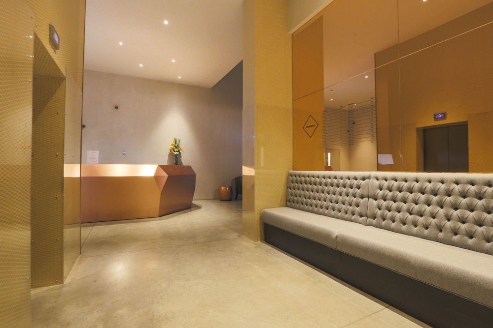 undefined Belvedere Olympic One Eighty 7