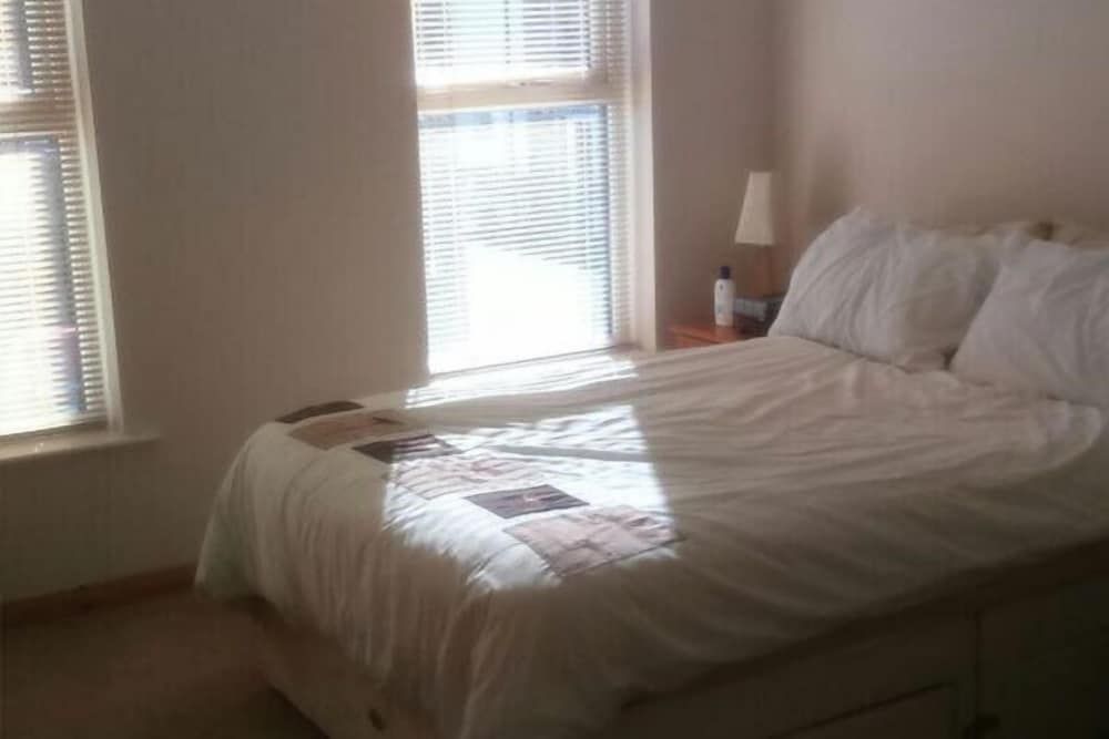 House, 4 Bedrooms