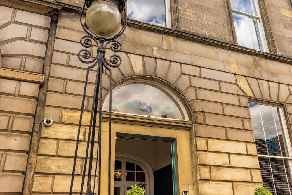 undefined 28 York Place 5