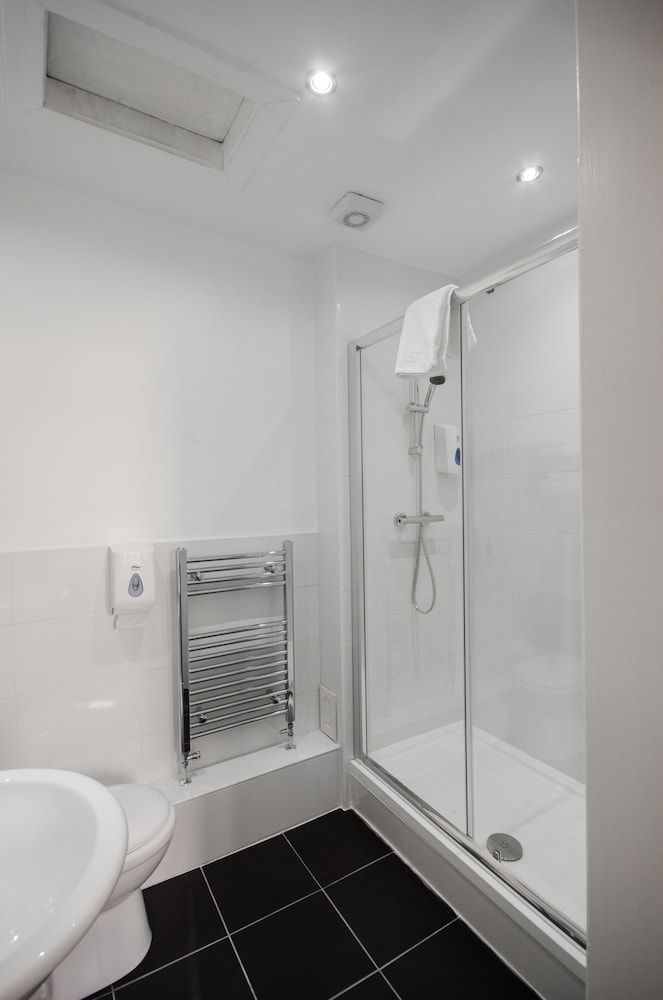 Royal West End Hotel Standard Double Room 19