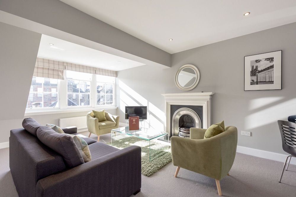 undefined Destiny Scotland - Q-Residence 4