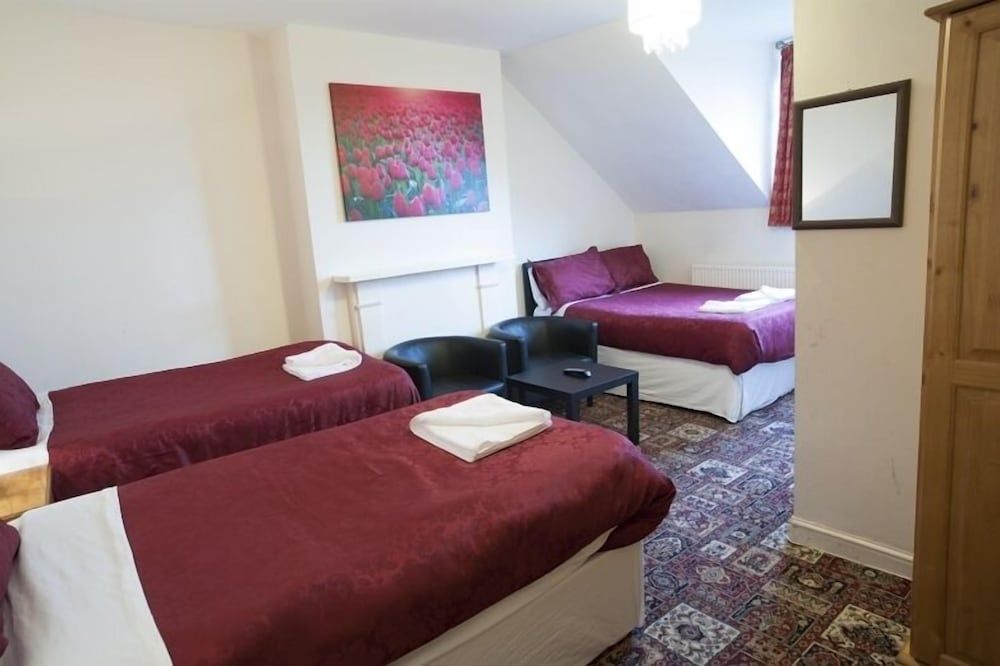 undefined Hollingbury Hotel 4