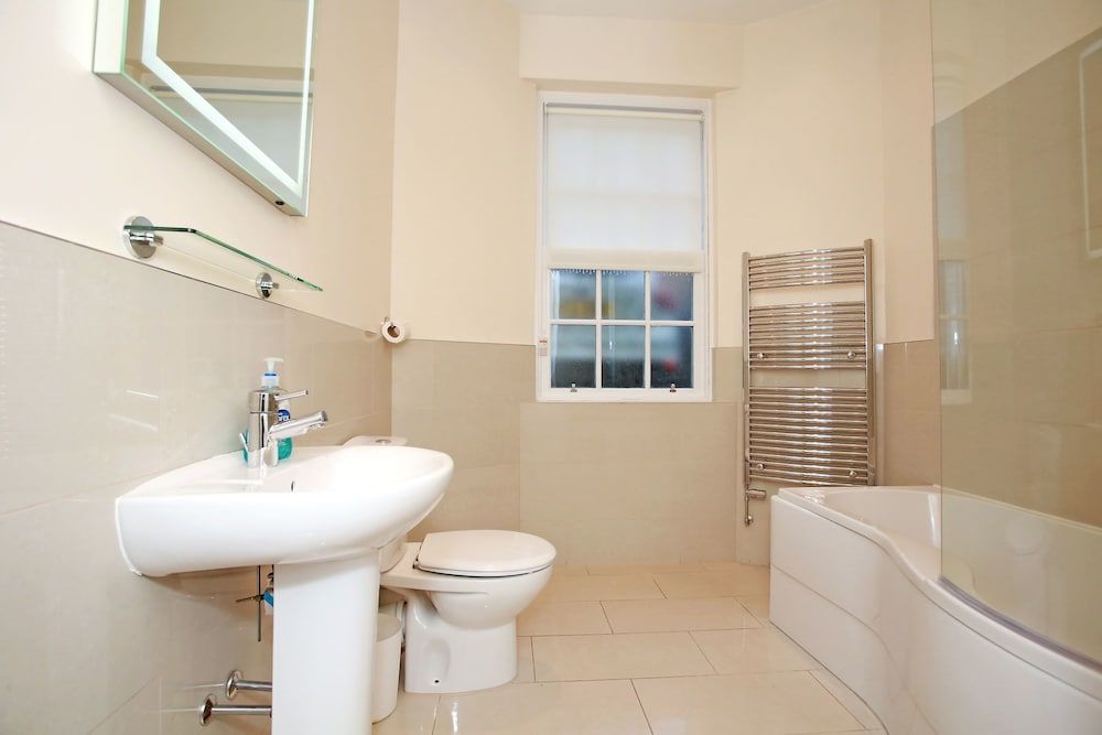 Apartment, 2 Bedrooms (16 B Union Terrace)