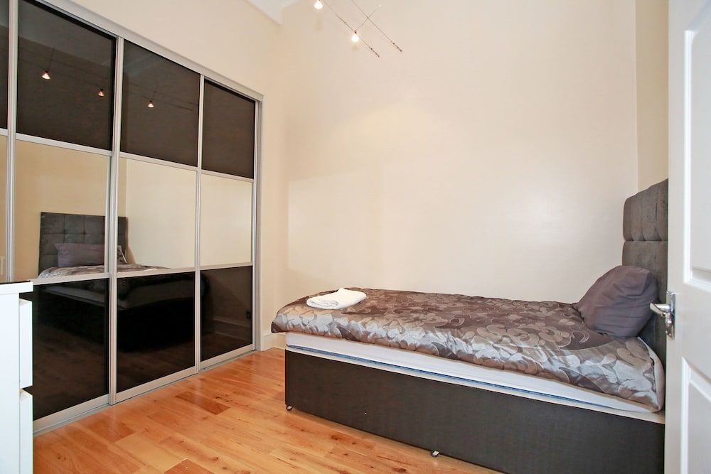 Apartment, 2 Bedrooms (16 B Union Terrace)