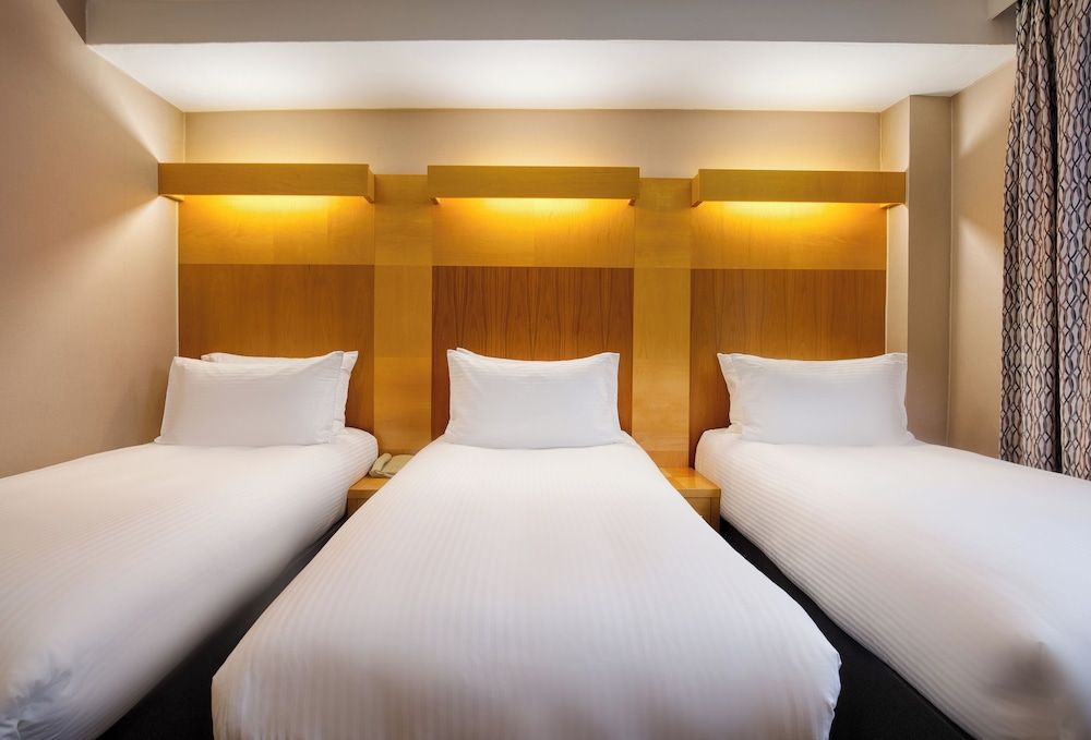 undefined Tavistock Hotel 5