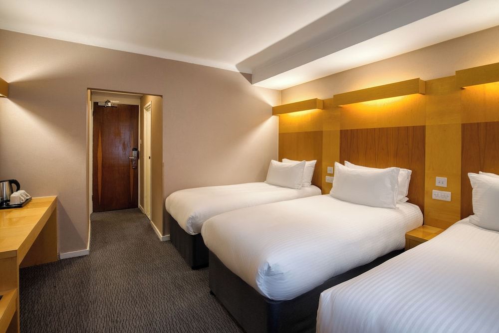 undefined Tavistock Hotel 2