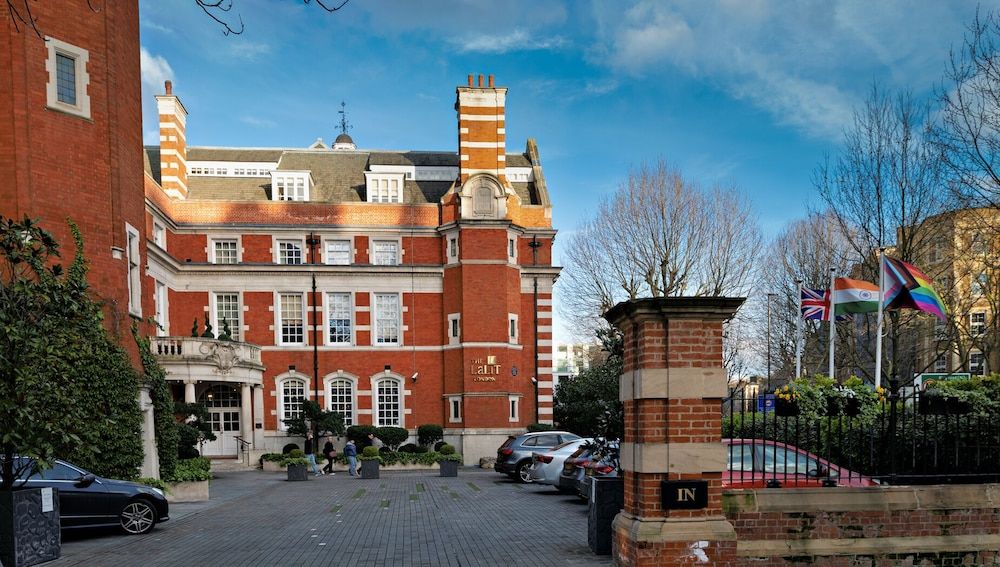 undefined The Lalit London 4