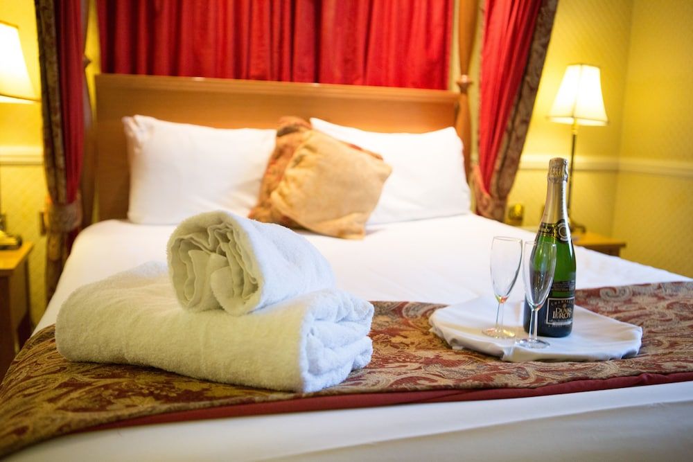 Comfort Room, 1 King Bed, Non Smoking
