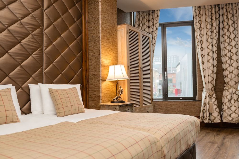 The Shankly Hotel Luxury Double Room (Sleeps 2)