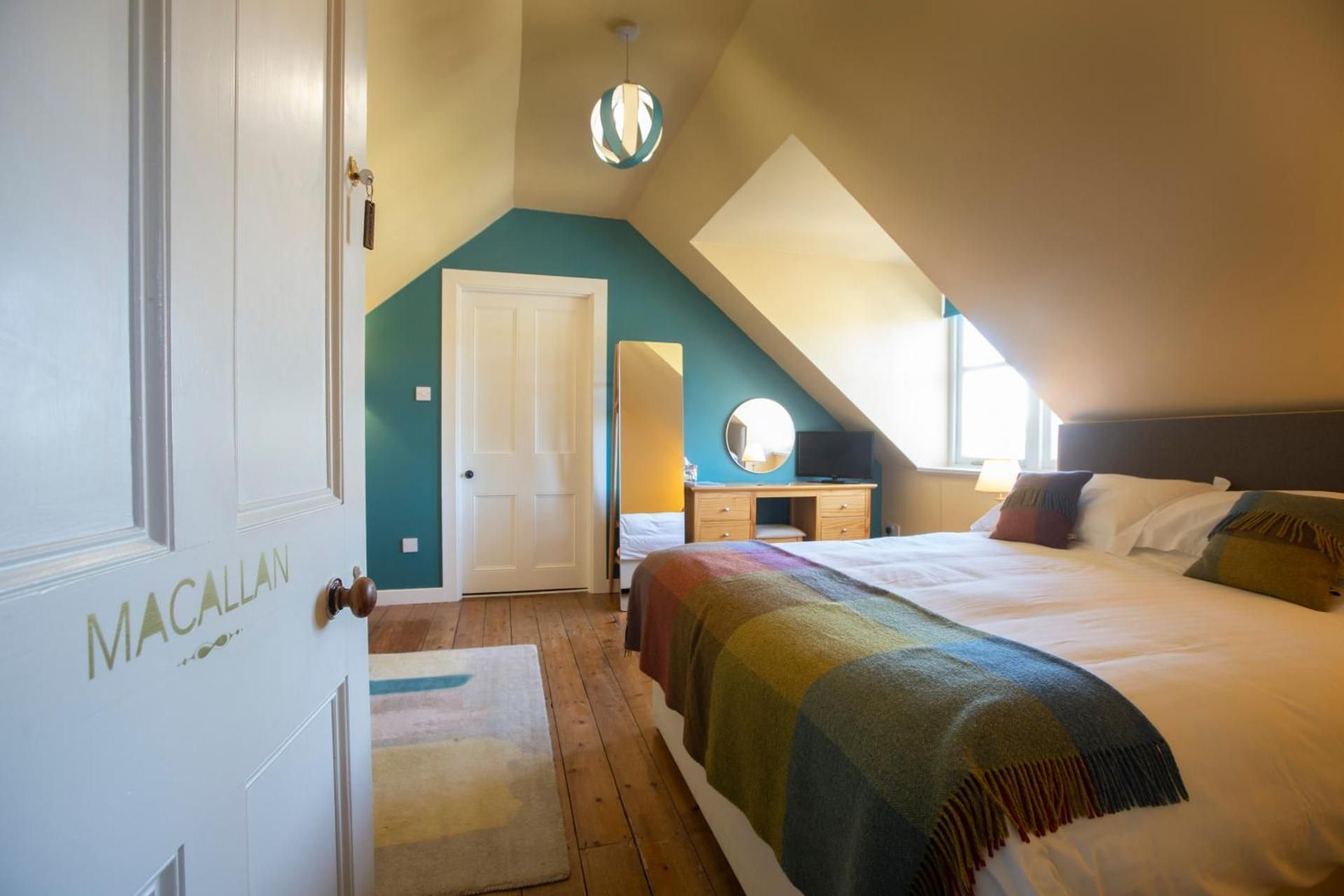 Cardhu Country House Macallan - King Size Room 2