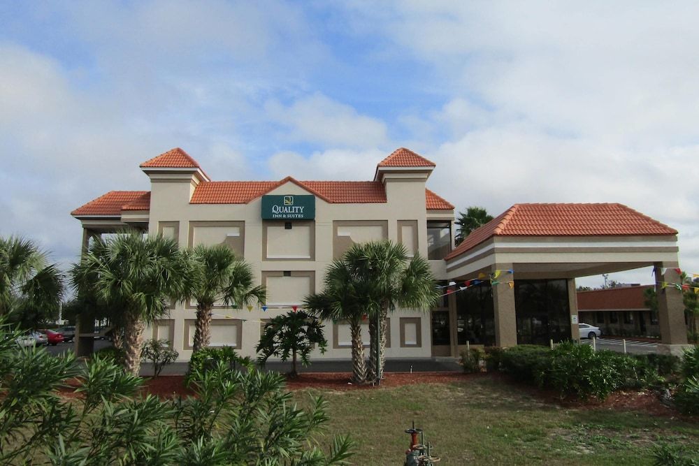 undefined Quality Inn & Suites Kissimmee near Main Gate
