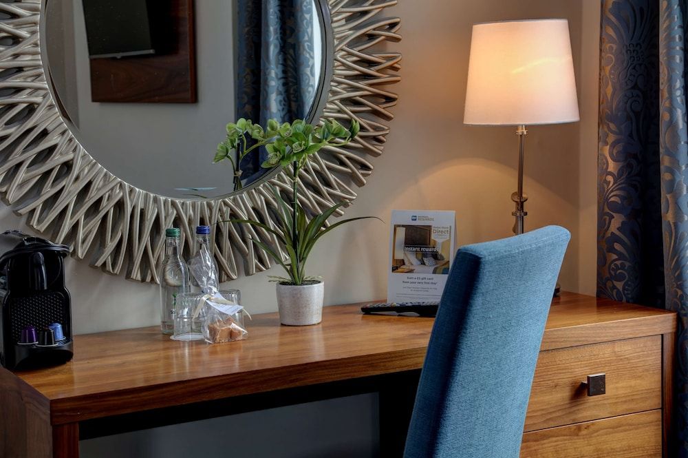 Best Western Chilworth Manor Hotel Executive Room, 1 Double Bed, Non Smoking 8