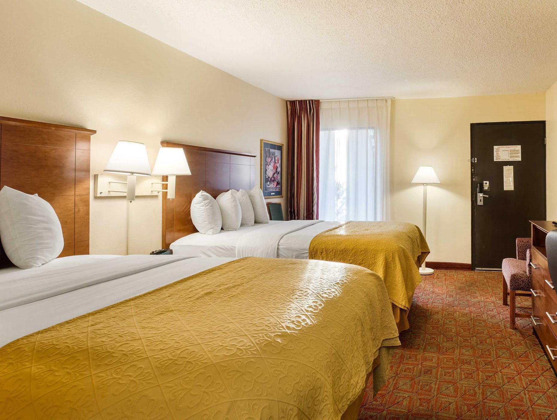 Double Room with Two Double Beds - Non-Smoking
