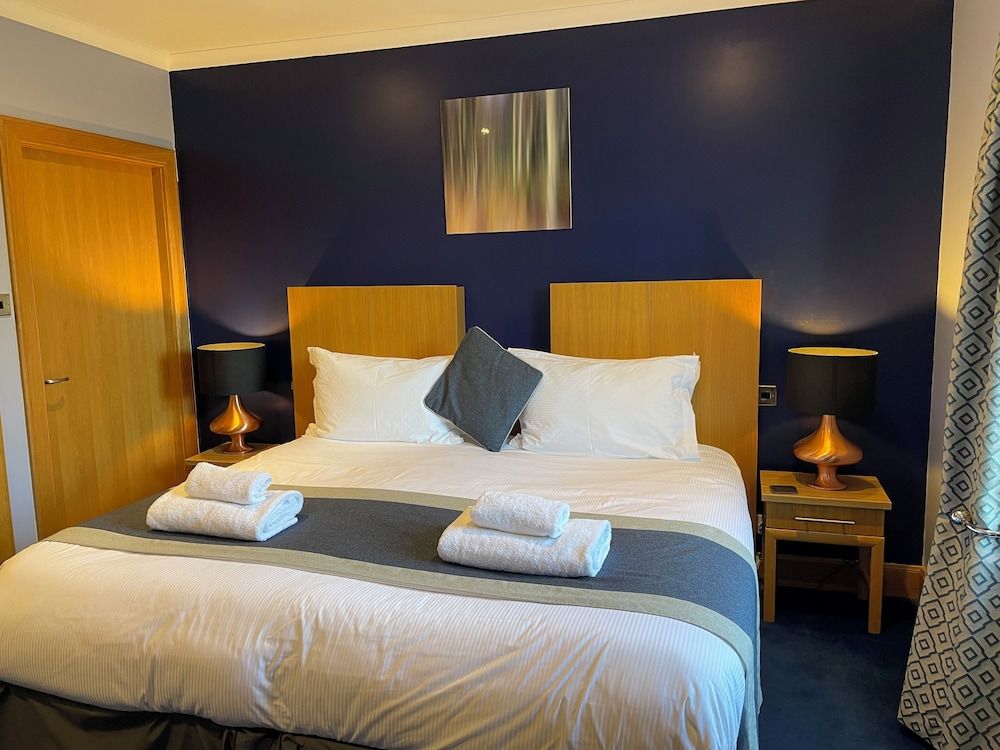 The Ship Inn Double Room (Room 9) 4