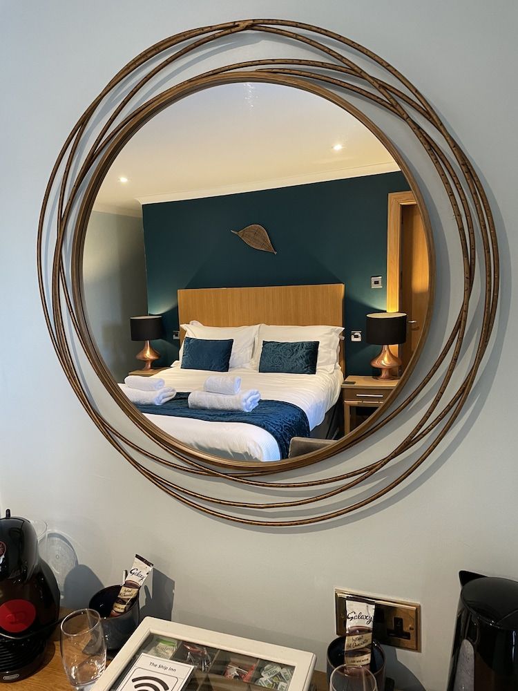 The Ship Inn Superior Double Room (Room 2) 3
