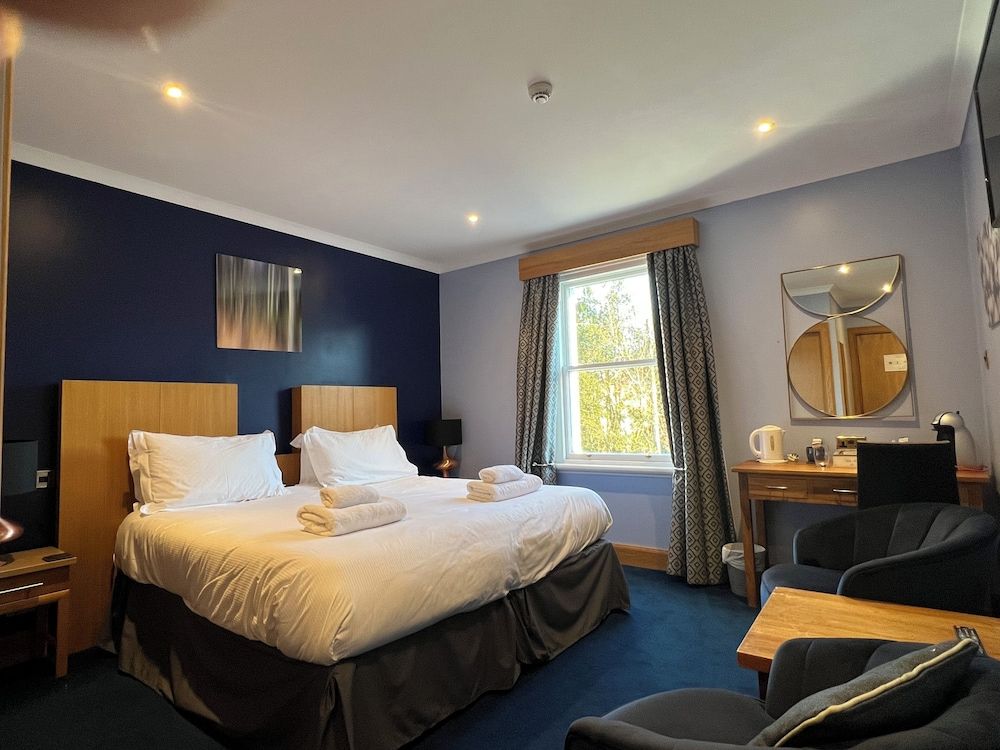 The Ship Inn Double Room (Room 9) 3