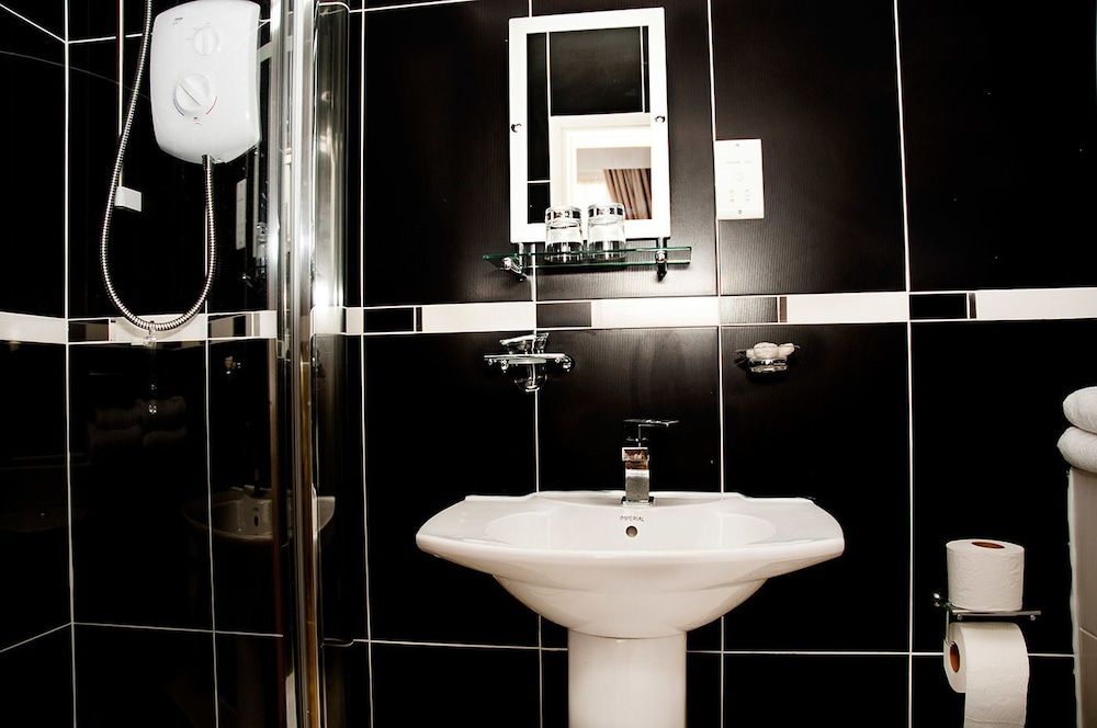 The Georgian Town House Hotel Standard Double Room (Attic room) 4