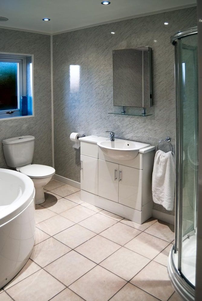 Edenhall Country House Hotel Standard Apartment, 3 Bedrooms (1 double, 3 singles, 1 bunk bed) 7