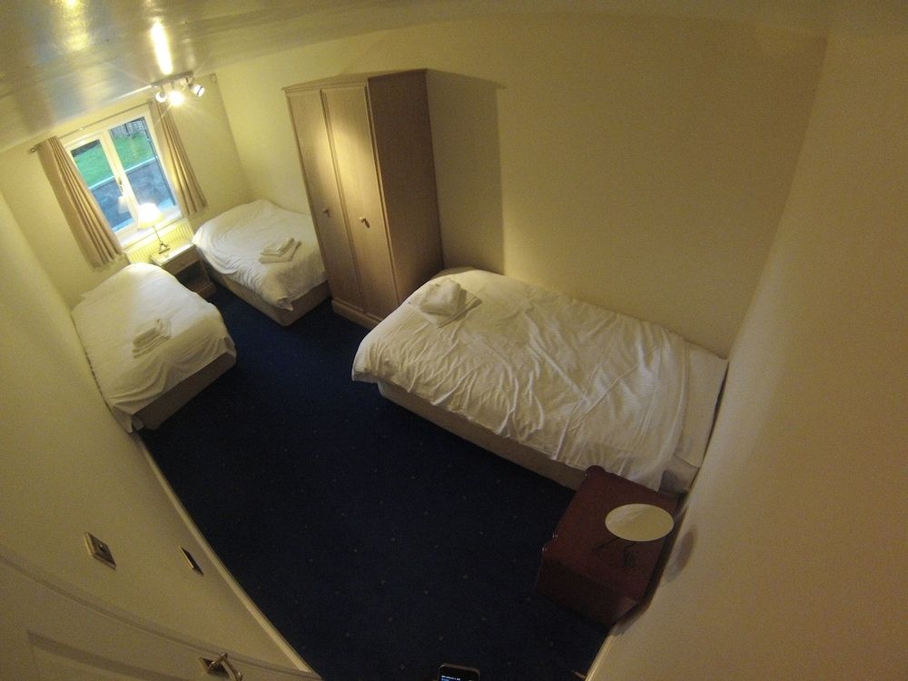 Edenhall Country House Hotel Standard Apartment, 3 Bedrooms (1 double, 3 singles, 1 bunk bed) 2